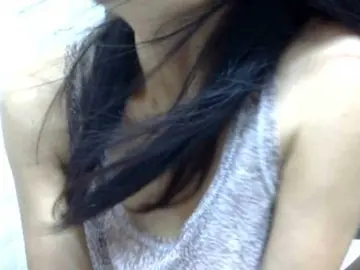 Sweetmama17  live sex cam