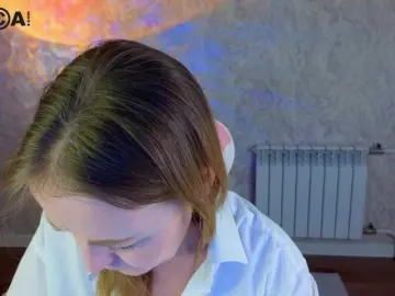 Angelina-Relax  live sex cam