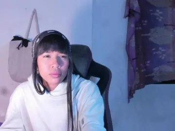 Bad-girl-xxx  live sex cam