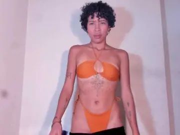 Bad-girl-xxx  live sex cam