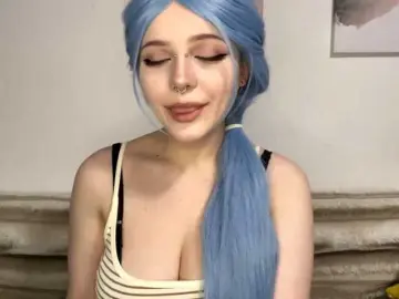 KittyKittyHey  live sex cam