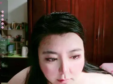 Nanasmile  live sex cam