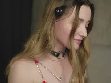 Sweetari  live sex cam