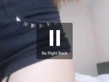 CutieLolaBunny  live sex cam
