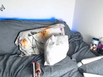 RebeFucksonn  live sex cam