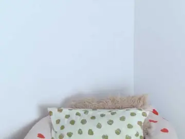 RebeFucksonn  live sex cam