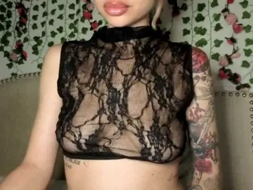 Xoxcat  live sex cam