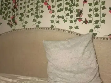 Xoxcat  live sex cam