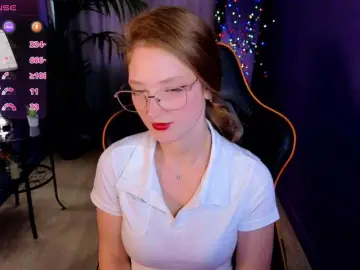 Your-lilith  live sex cam