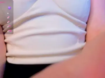 Your-lilith  live sex cam