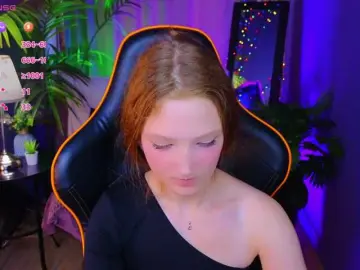Your-lilith  live sex cam
