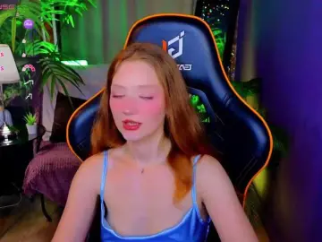Your-lilith  live sex cam