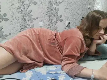 Yoyrgirlxx  live sex cam