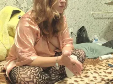 Yoyrgirlxx  live sex cam