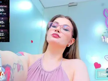 Anyarosses  live sex cam