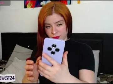 Celestewest1  live sex cam