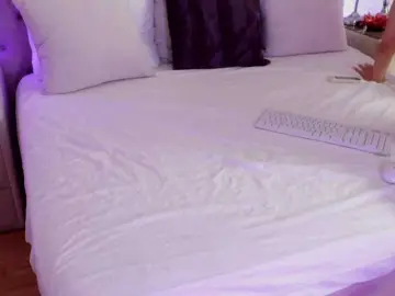 AnnaKarina  live sex cam