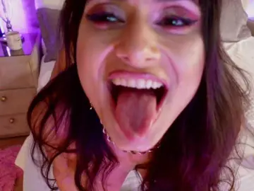 AnnaKarina  live sex cam