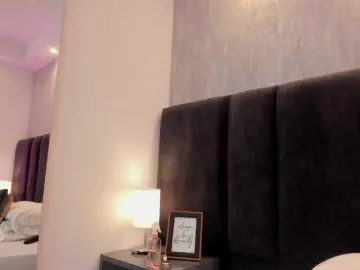 Freyaa25  live sex cam