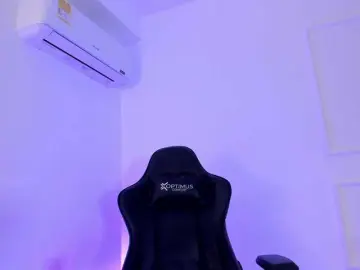 Freyaa25  live sex cam