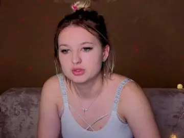 GraseNeon  live sex cam