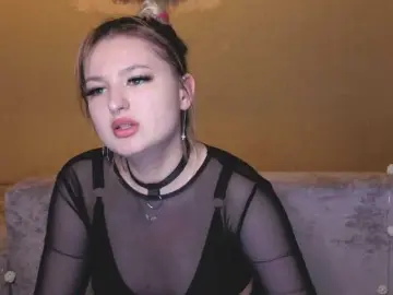 GraseNeon  live sex cam