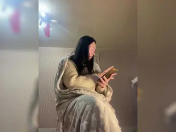 KarolinaMilf  live sex cam