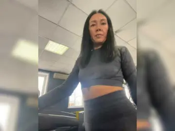 KarolinaMilf  live sex cam