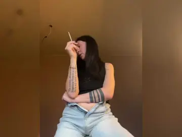 KarolinaMilf  live sex cam