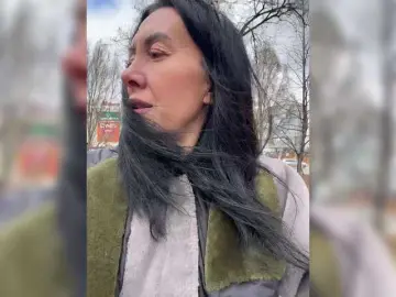 KarolinaMilf  live sex cam