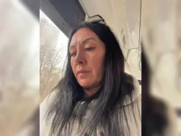 KarolinaMilf  live sex cam