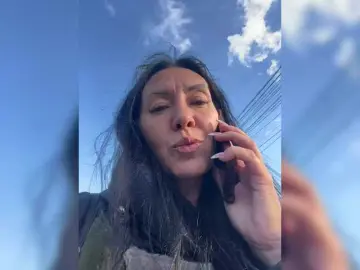 KarolinaMilf  live sex cam