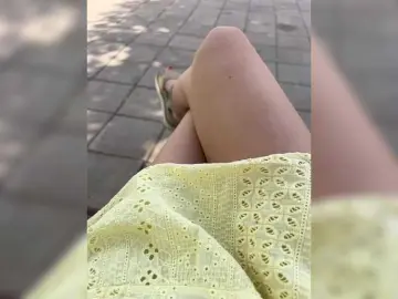 KarolinaMilf  live sex cam