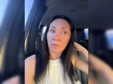 KarolinaMilf  live sex cam