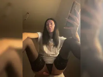 KarolinaMilf  live sex cam