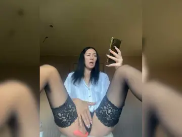 KarolinaMilf  live sex cam