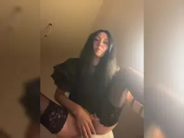 KarolinaMilf  live sex cam