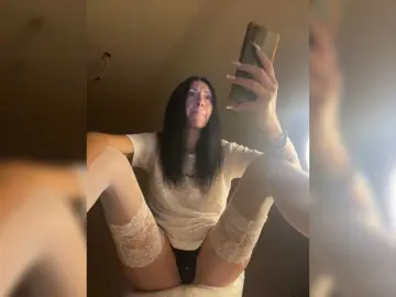 KarolinaMilf  live sex cam