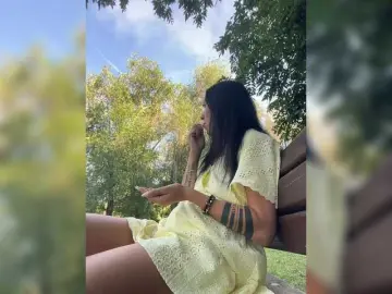 KarolinaMilf  live sex cam