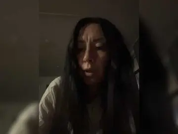 KarolinaMilf  live sex cam