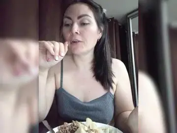 Katerinagreiz  live sex cam