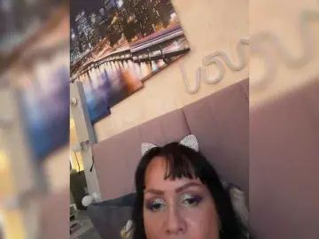 Lolaley13  live sex cam