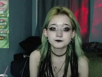 Milten-Trish  live sex cam