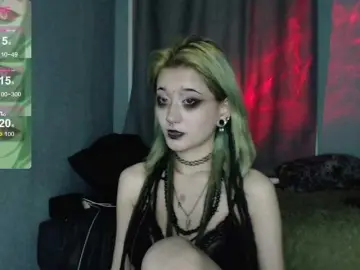 Milten-Trish  live sex cam