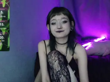 Milten-Trish  live sex cam