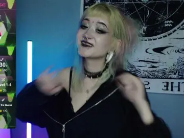 Milten-Trish  live sex cam
