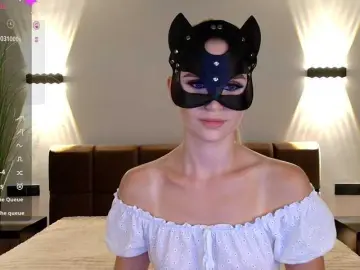 SofiaShy  live sex cam