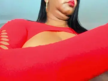 Milfebony  live sex cam