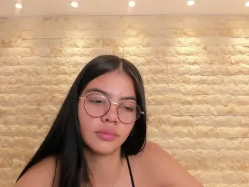 AdaraScot  live sex cam