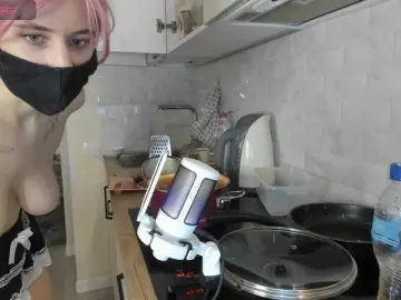 DELAYLALEA  live sex cam